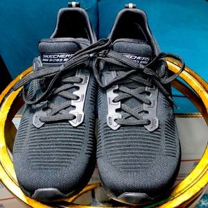 New** Skechers Bobs Squad Memory Foam Sneakers Size: 8 Black